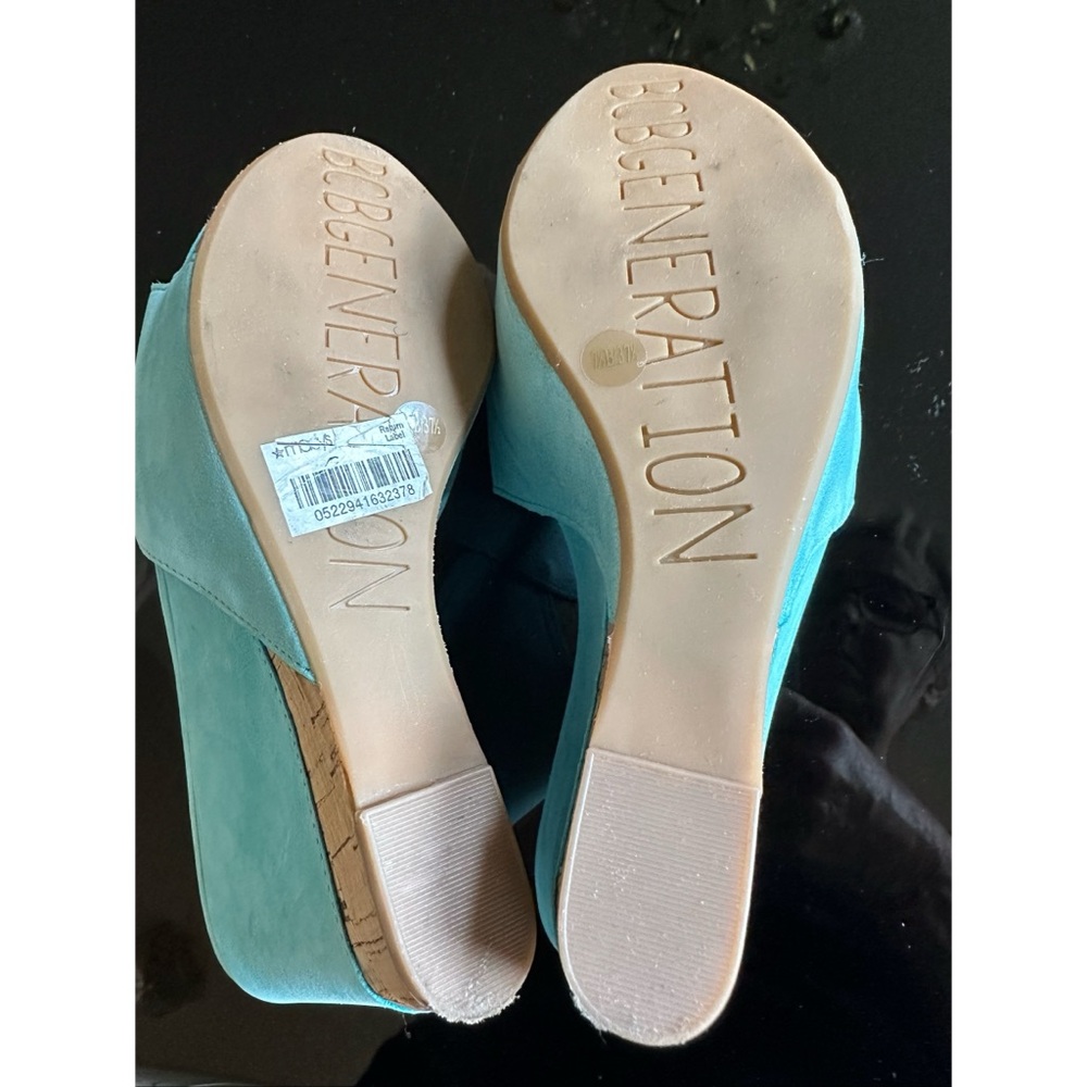 BCBGeneration REXX Suede Platform Wedge Slide Sandals, 7.5 - Picture 9 of 10